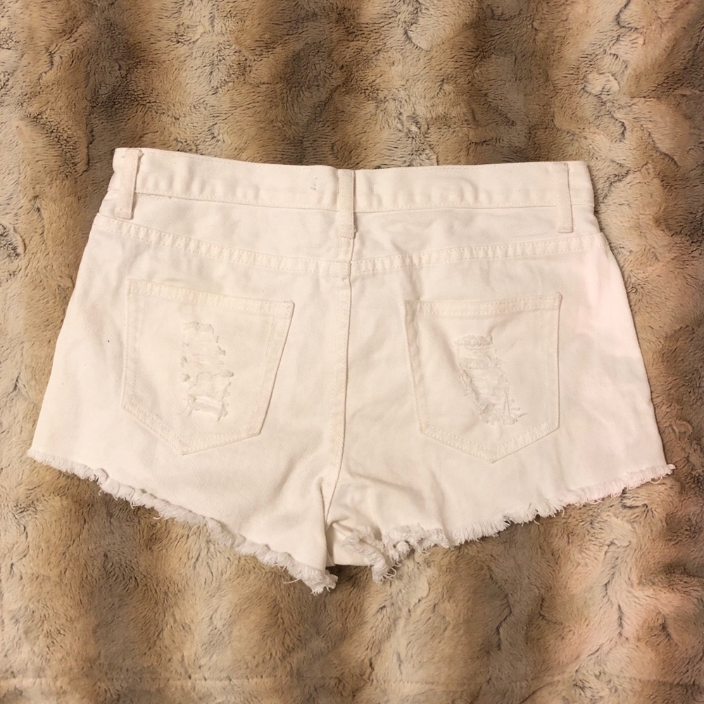 High Rise Shorts - Picture 2 of 3